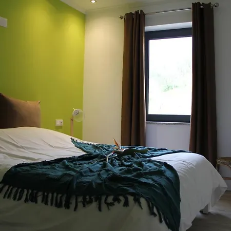 Quinta Do Fojo Valonguinho, Barro Bed & Breakfast 3*