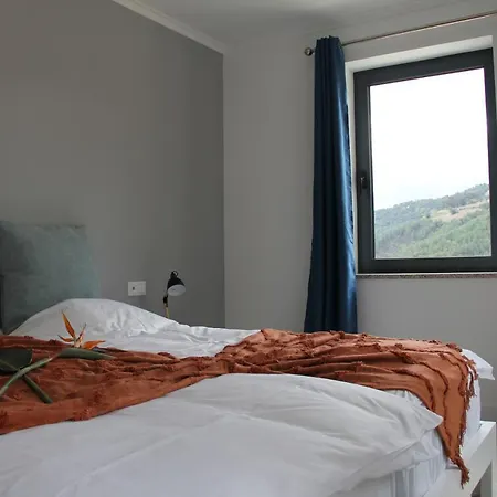 Bed & Breakfast Quinta Do Fojo Valonguinho, Barro 3*