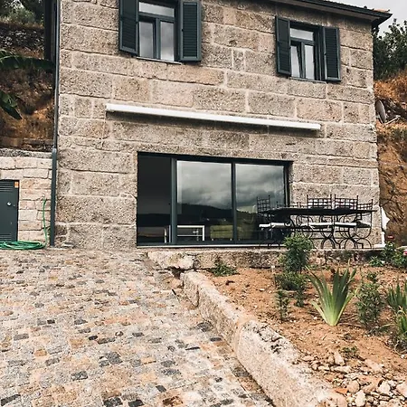 Quinta Do Fojo Valonguinho, Barro * Barro (Vila Real)