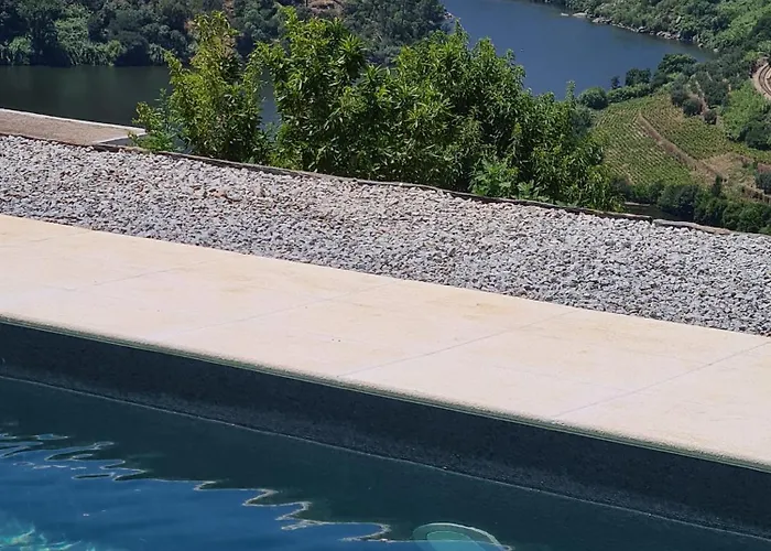 فندق مبيت وإفطار Quinta Do Fojo Valonguinho, Barro